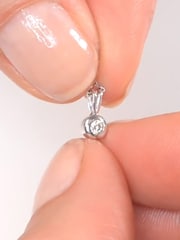 The Diamond Store 9K White Gold 0.05ct Diamond Solitaire Pendant Necklace - Image 5 of 5
