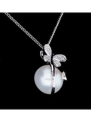 The Diamond Store 9K White Gold Button Pearl and Diamond Stellato Pendant Necklace - Image 5 of 6