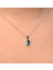 The Diamond Store Green 9K White Gold Emerald 7 x 5mm Pendant Necklace Set - Image 3 of 6