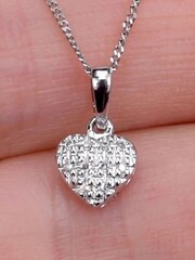 The Diamond Store 9K White Gold Stellato 0.04ct Diamond Heart Pendant Necklace - Image 4 of 6