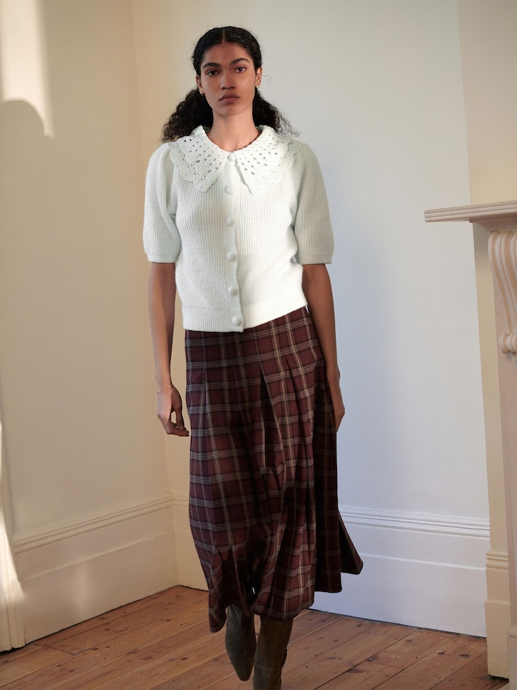 White Crochet Collar Short Sleeve Cardigan - Image 2 of 7