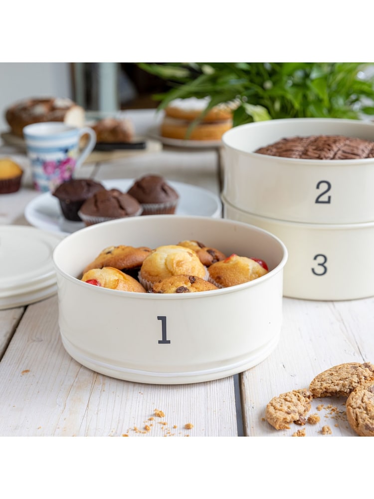 Kitchencraft Set of 3 Cream Antique Cake Tin - Image 2 of 6