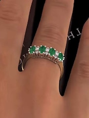 The Diamond Store 9K Gold Emerald 0.94ct And Diamond Ring - Image 4 of 5