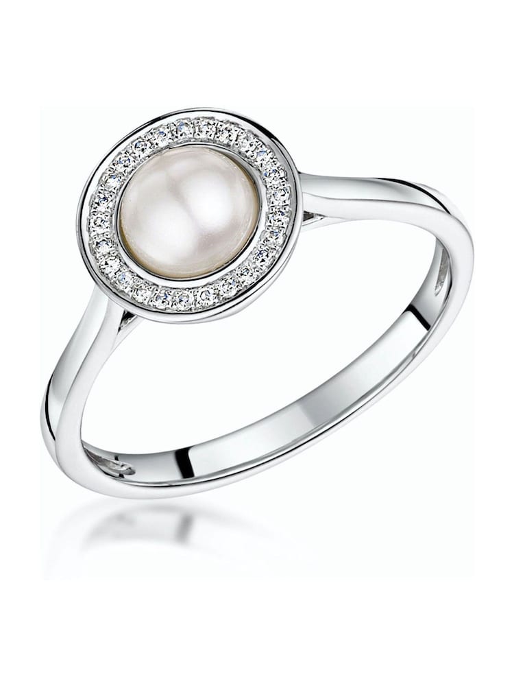 The Diamond Store 9K White Gold Pearl And 0.08ct Diamond Stellato Ring - Image 1 of 5