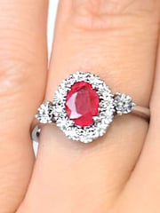 The Diamond Store Red Ruby 7 x 5mm and Diamond 9K White Gold Ring - Image 3 of 4