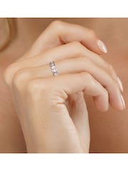 The Diamond Store 9K White Gold Channel Set 0.05ct Lab Diamond Eternity Ring - Image 4 of 5