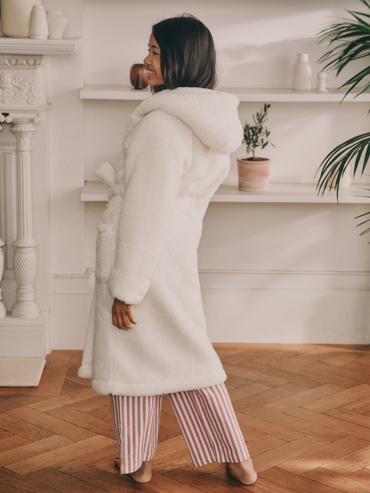 Cream Teddy Fleece Longer Length Dressing Gown (5-16yrs) - Image 2 of 4