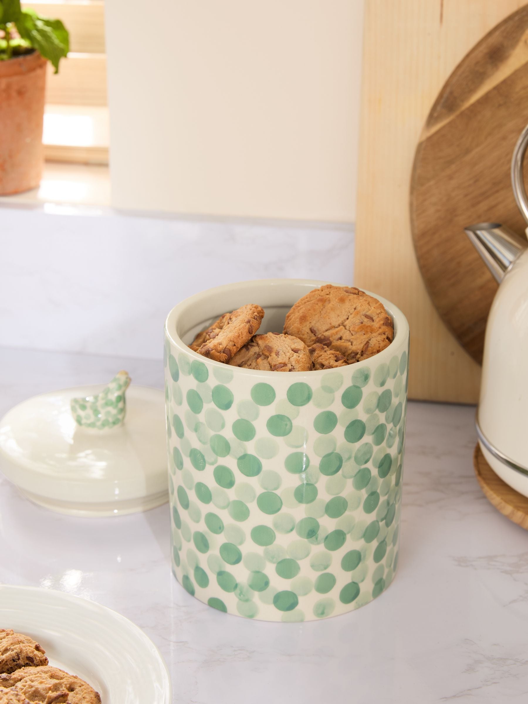 ビスケット用セラミック容器 Next：日本 Pat the Chicken セラミックビスケット保存容器 from Next