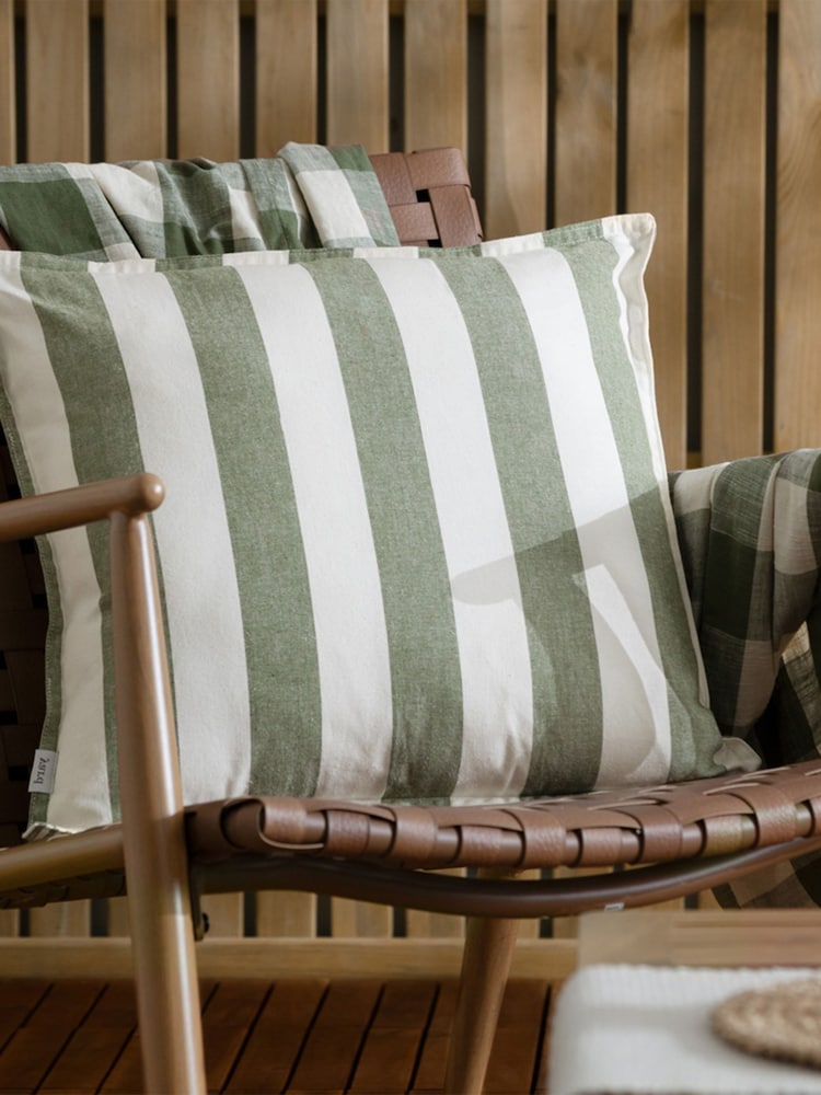 Yard Moss Hayle Outdoor Cushion - Image 1 of 4