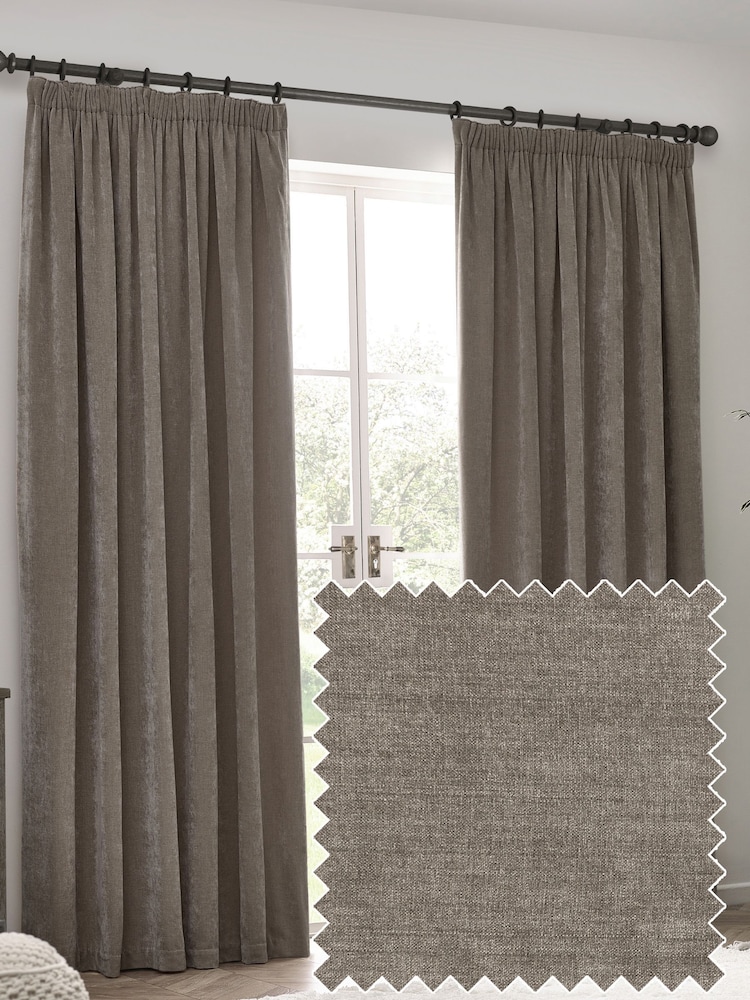 Yard Heavy Chenille Velvet Room Darkening Pencil Pleat Curtains - Изображение 1 из 5 Yard Heavy Chenille Velvet Room Darkening Pencil Pleat Curtains - Изображение 1 из 5