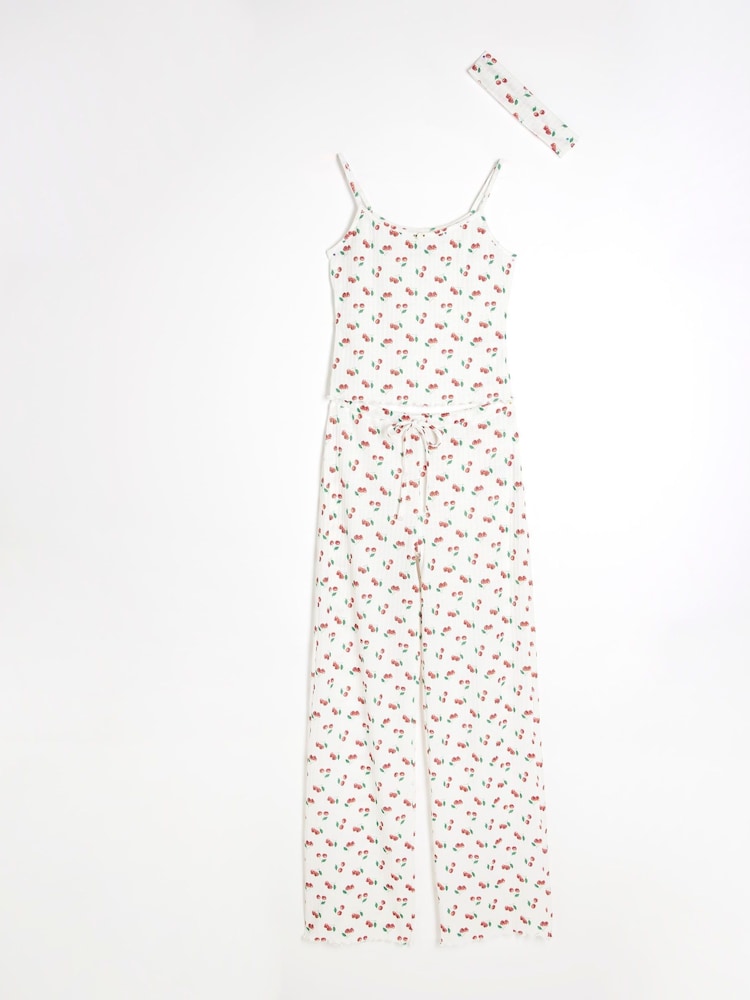 Ensemble pyjama River Island imprimé cerise - Image 5 of 6