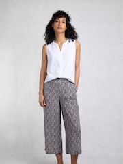 Blauw - Weird Fish Sarita Crinkle Viscose Printed Wide Leg Cropped Trousers - Image 3 of 5