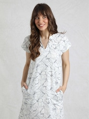 Weird Fish Cream Suffolks 100% Cotton Printed Jersey Dress - Image 4 of 9