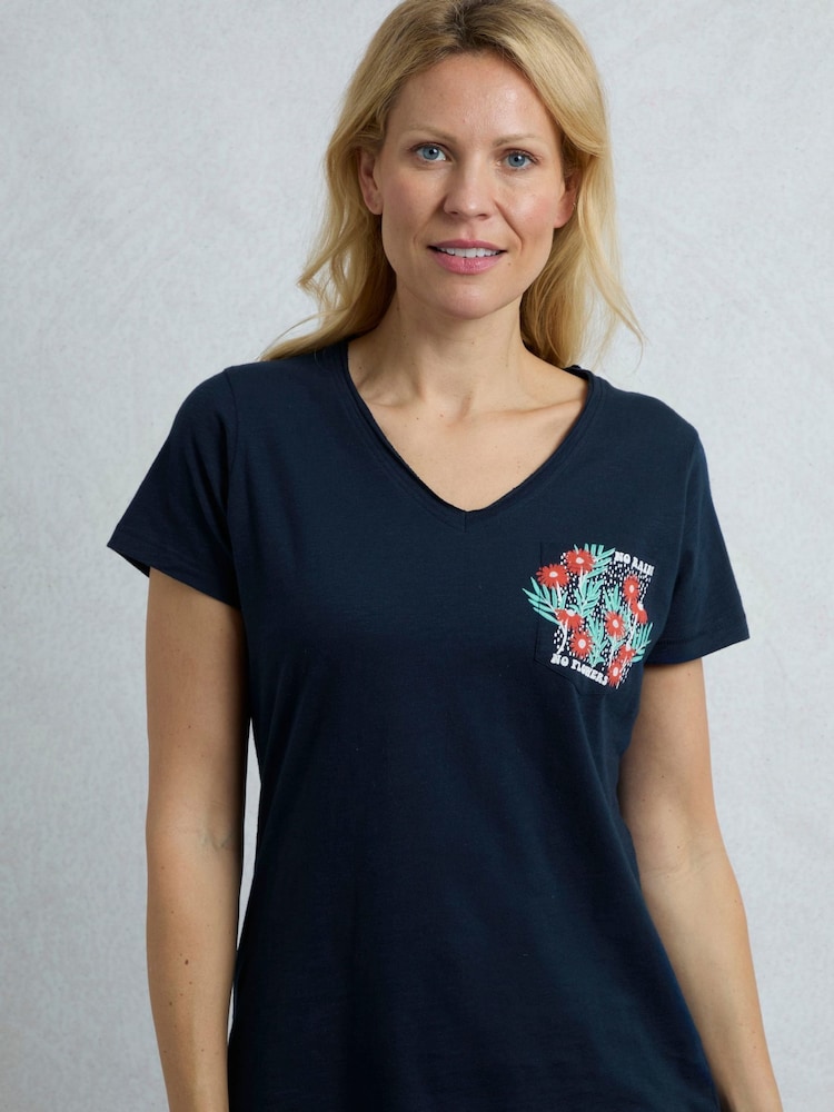 Azul - Weird Fish No Rain Flowers 100% Cotton Slub Graphic Pocket T-Shirt - Imagen 2 de 6