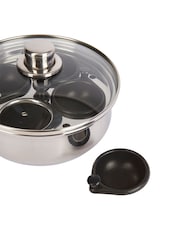 Poêle Kitchencraft antiadhésive en acier inoxydable 4 œufs - Image 1 de 4