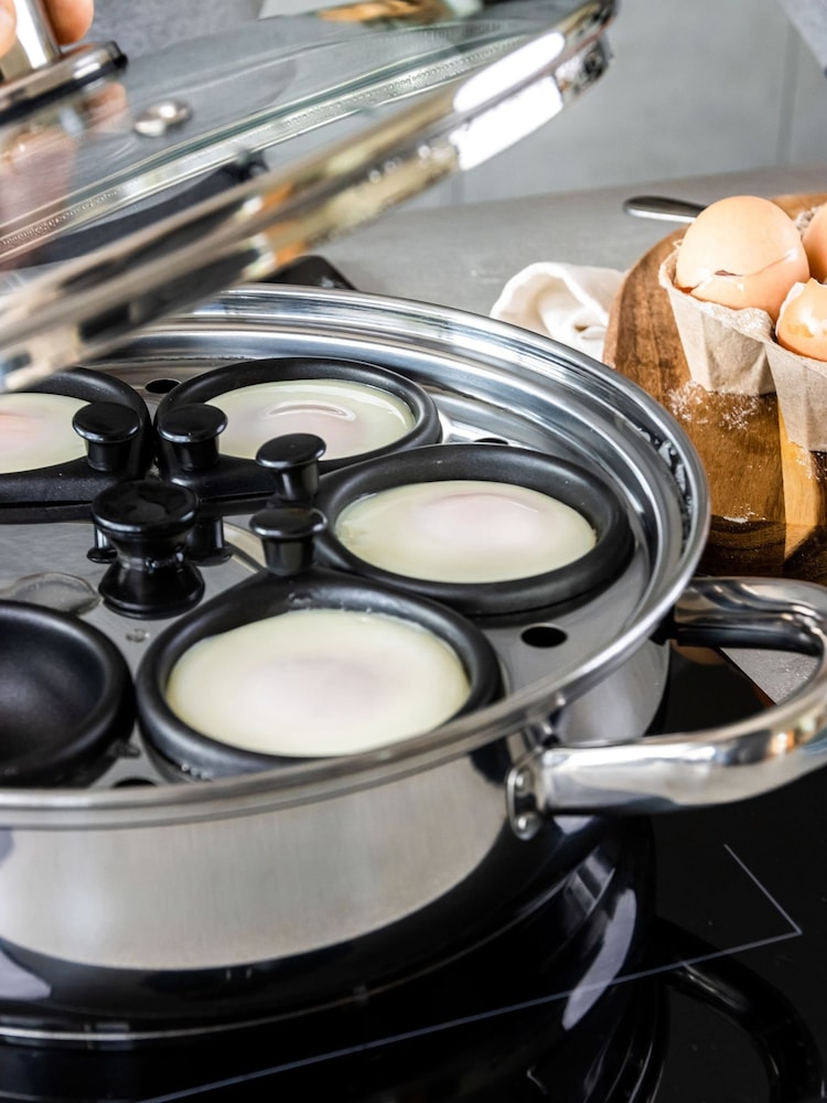 Kitchencraft Silver Non Stick Stainless Steel 6 Egg Poacher Pan - Image 2 of 6