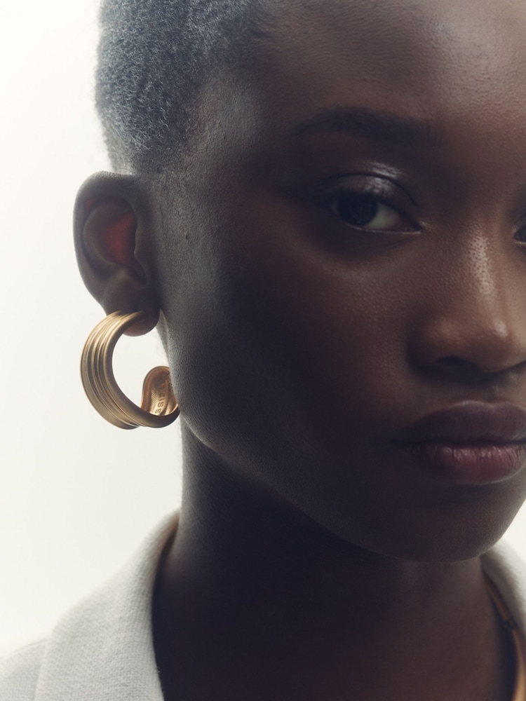 Reiss Gold Tone Flavia Fluid Hoop Earrings - Image 2 of 4