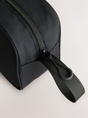 Black Washbag - Image 3 of 5