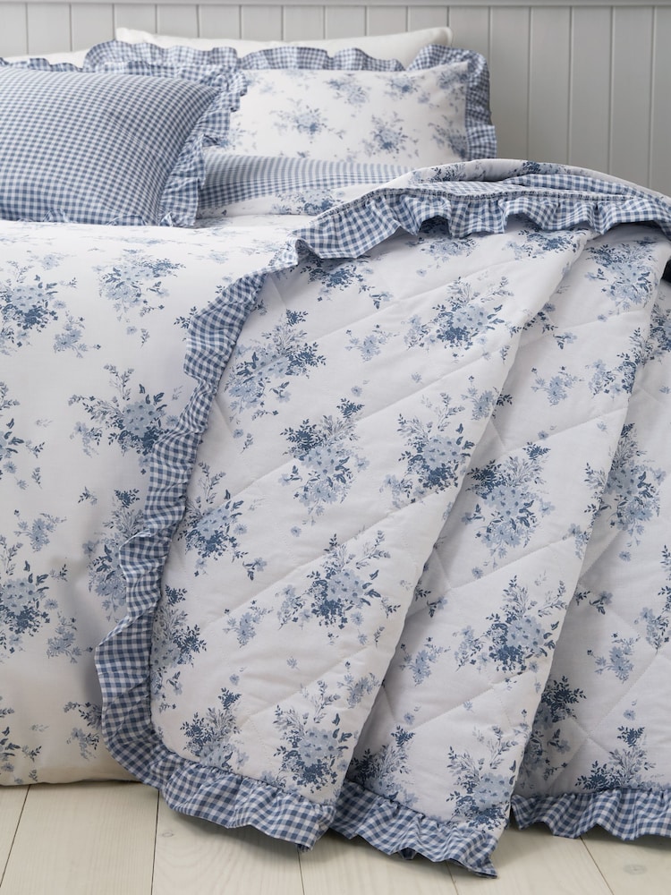Catherine Lansfield Lucie Floral Frill Reversible Bedspread - صورة 1 من 2