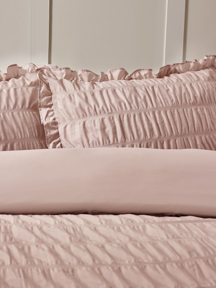 Catherine Lansfield Pink Seersucker Frill Duvet Cover Set - Image 2 of 3