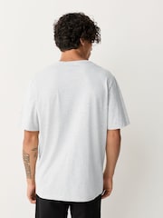 Marga cinzenta clara - Ajuste regular - Camiseta essencial com decote em V - Imagem 2 de 7