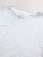 Marga cinzenta clara - Ajuste regular - Camiseta essencial com decote em V - Imagem 6 de 7