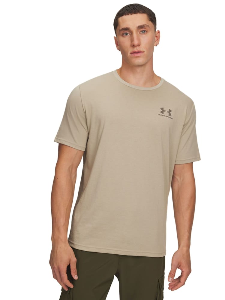 Under Armour Green Sportstyle Left Chest Logo T-Shirt - Image 1 of 2
