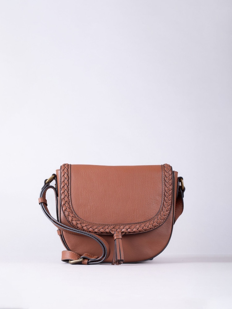 Tostado - Lakeland Leather Tarnbeck Braid Saddle Bag - Imagen 2 de 6 Tostado - Lakeland Leather Tarnbeck Braid Saddle Bag - Imagen 2 de 6