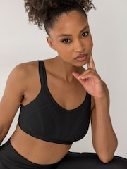 Negro - Sujetador deportivo de copa completa sin relleno ni aros Energy Strive de Pour Moi - Imagen 1 de 4