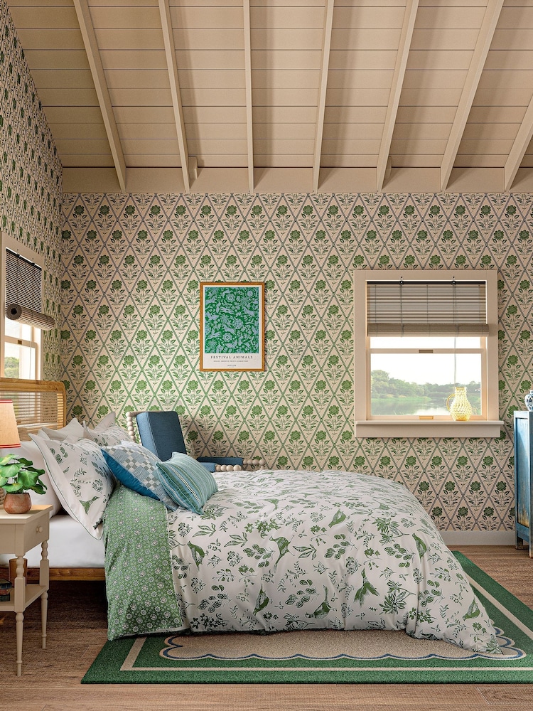 Joules Green Festival Pheasants 100% Cotton Duvet Cover and Pillowcase Set - Image 1 of 5