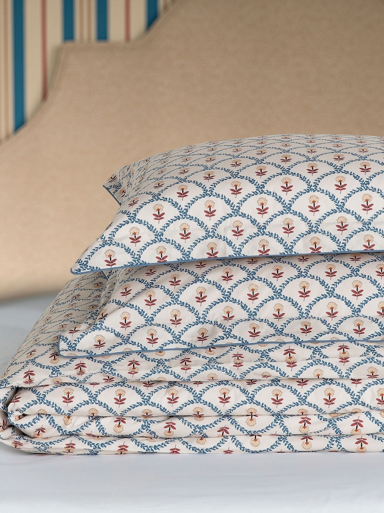 Joules Blue Floral Scallop Duvet Cover 100% Cotton and Pillowcase Set - Image 5 of 5