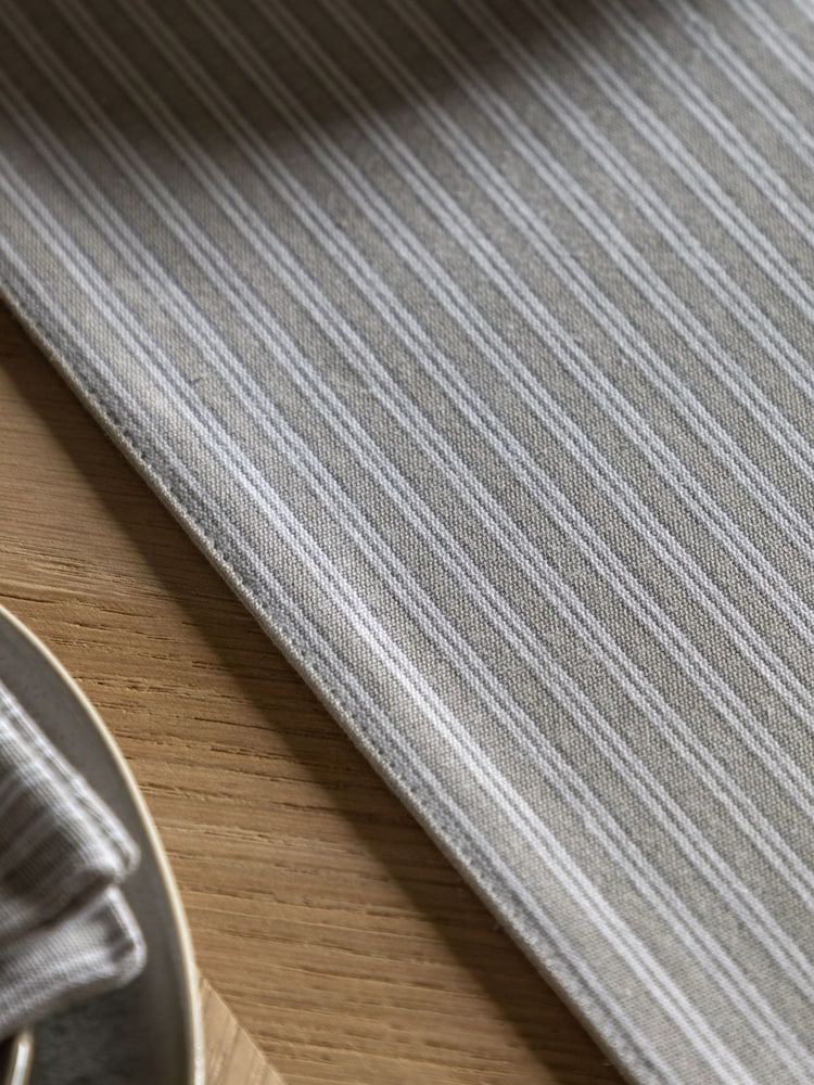 Gallery Home Grey Woven Striped Large Table Runner - Image 2 of 5 Gallery Home Grey Woven Striped Large Table Runner - Image 2 of 5