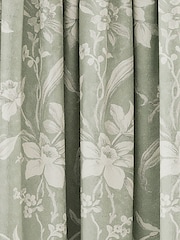 V&A Green Daffodil Dreams Blackout Pencil Pleat Curtains - Image 3 of 5