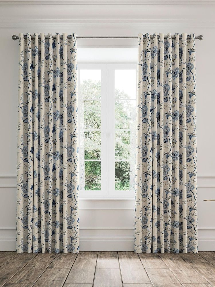 V&A Blue Palampore Trail Black Out Eyelet 100% Cotton Curtains - Image 5 of 5
