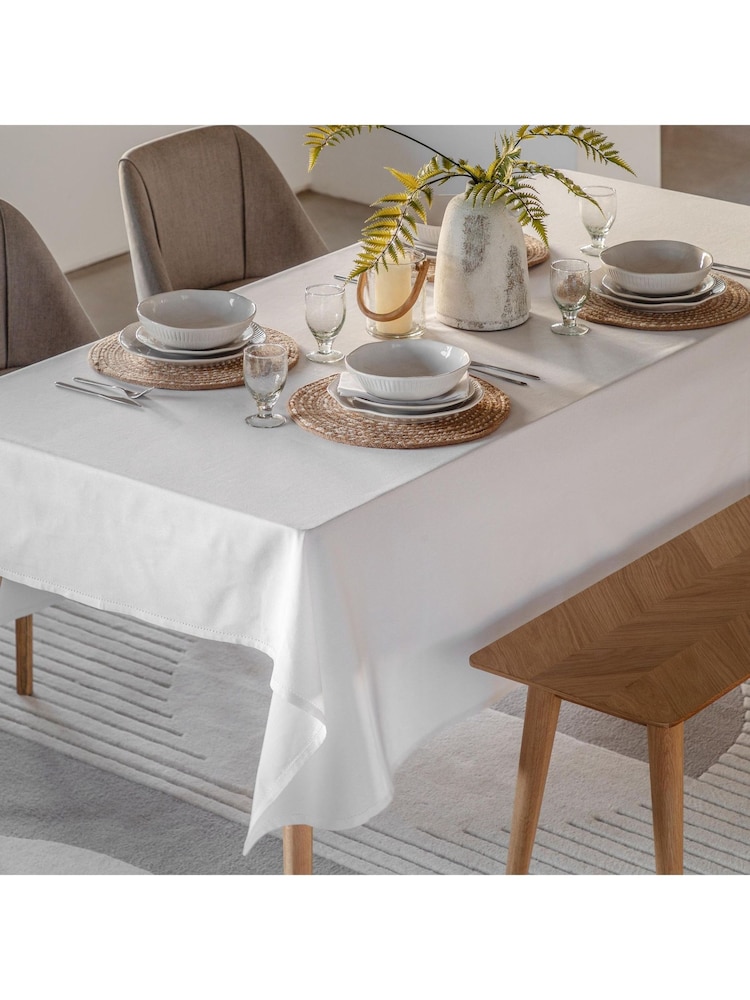 Gallery Home White Small Classic Tablecloth - Image 1 of 6 Gallery Home White Small Classic Tablecloth - Image 1 of 6