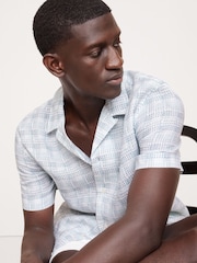 Banana Republic Blue 100% Linen Regular Fit Resort Shirt - Image 3 of 4