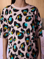 Eleanor Bowmer Print T-Shirt and Shorts Pyjamas Set - Image 2 of 4