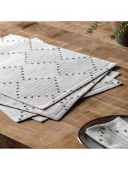 Gallery Home White Diamond Weave Placemats 4 Pack - Image 4 of 8