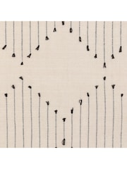 Gallery Home White Diamond Weave Placemats 4 Pack - Image 7 of 8
