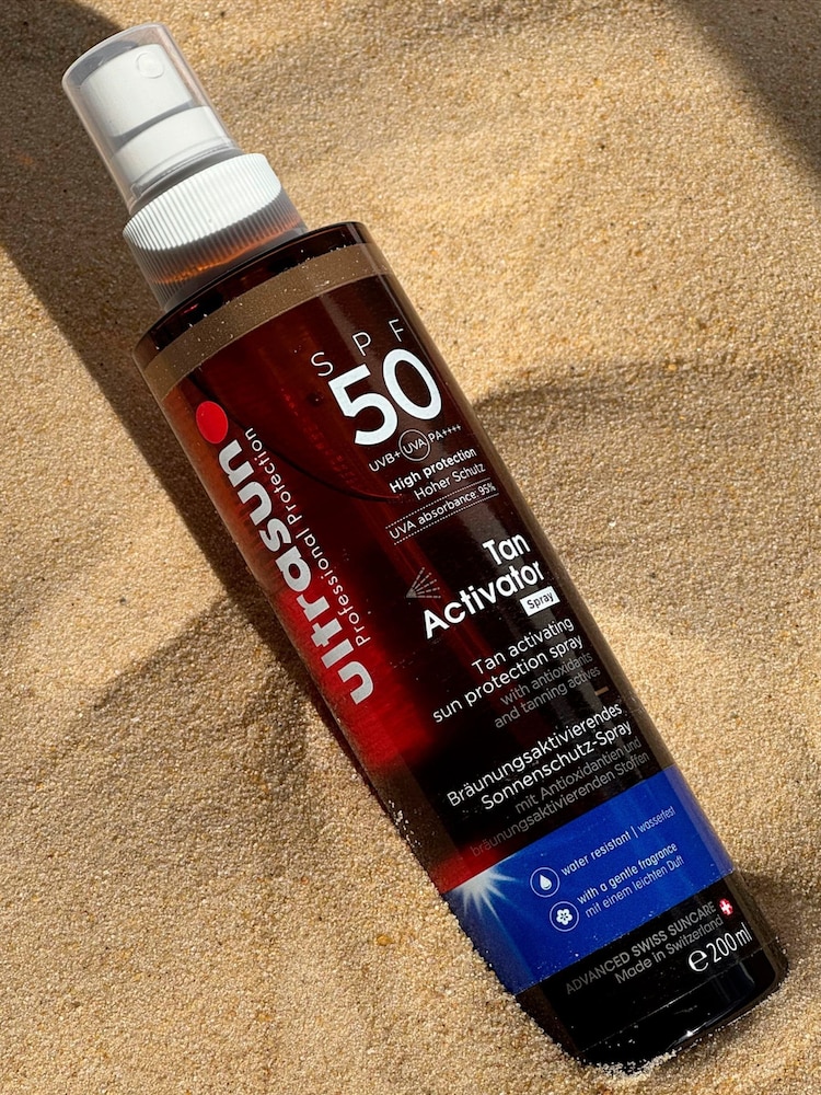 Ultrasun Tan Activator Spray SPF50 200ml - Image 2 of 2