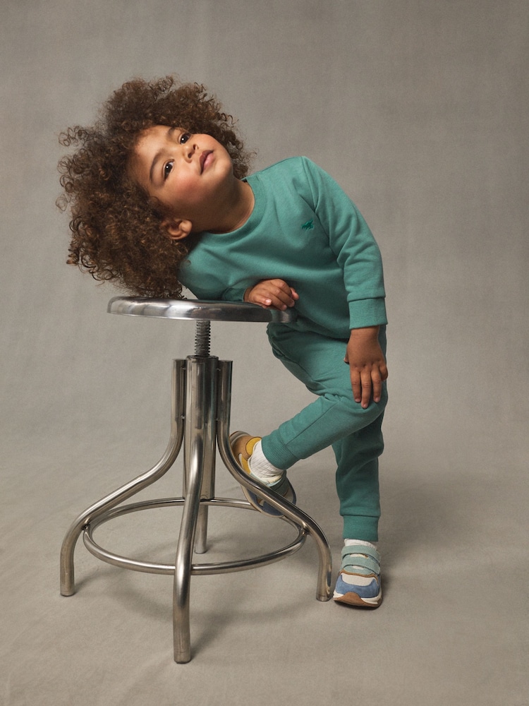 Green Sweatshirt And Joggers Set (3mths-7yrs) - Image 2 of 8 Green Sweatshirt And Joggers Set (3mths-7yrs) - Image 2 of 8