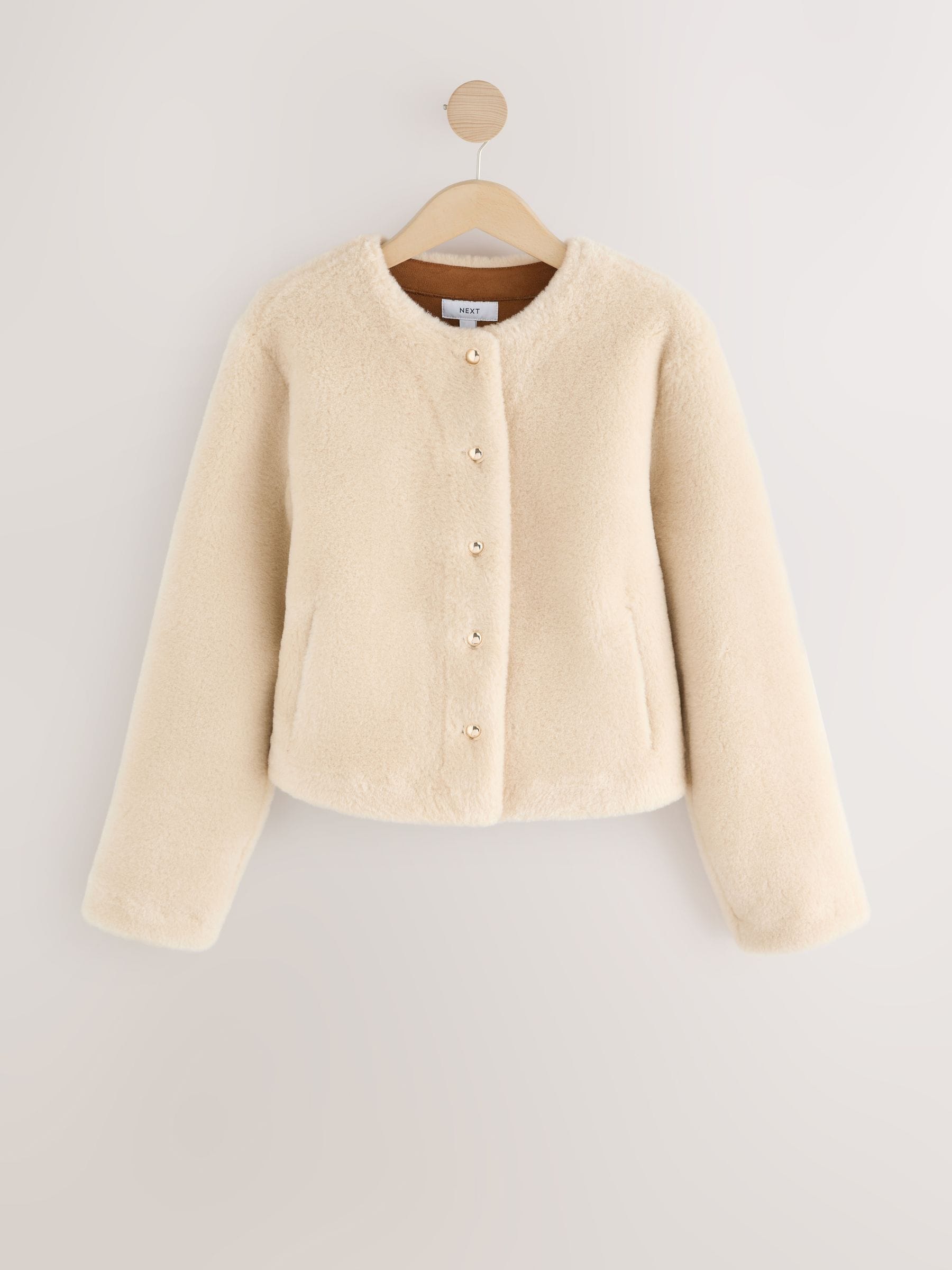 Next：日本 ベージュ - フェイクファー 襟なし ジャケット from Next Japan