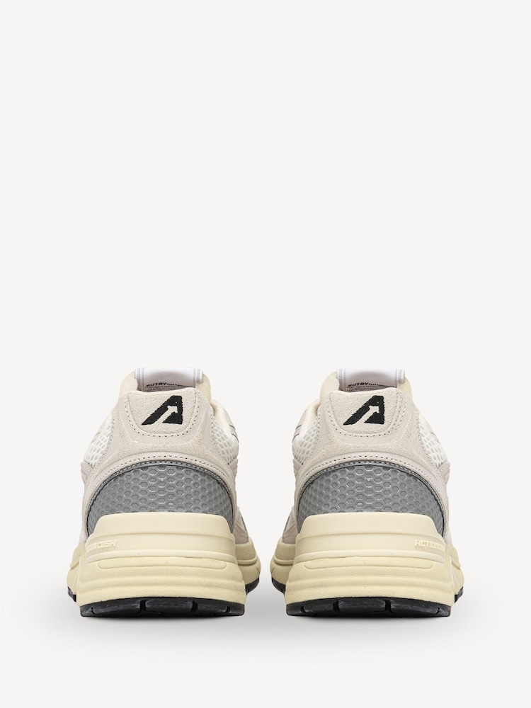 رمادي - AUTRY Hyperway Low Top Trainers - صورة 2 من 6 رمادي - AUTRY Hyperway Low Top Trainers - صورة 2 من 6