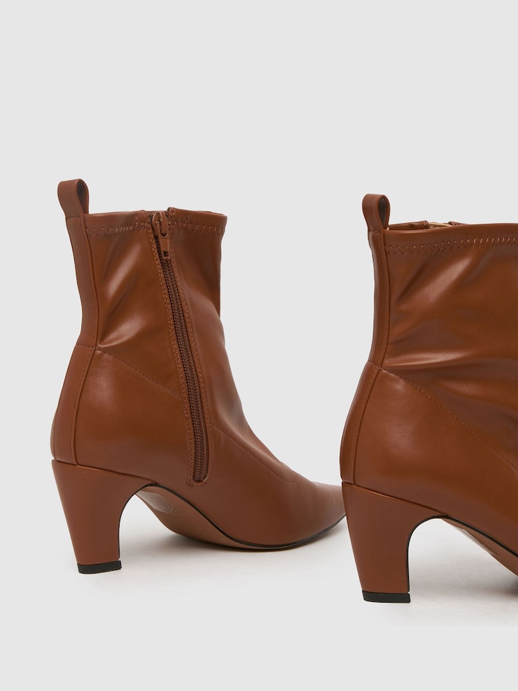 Rjava - Schuh Aries Heeled Raztegljivo čevlji - Slika 4 iz 4