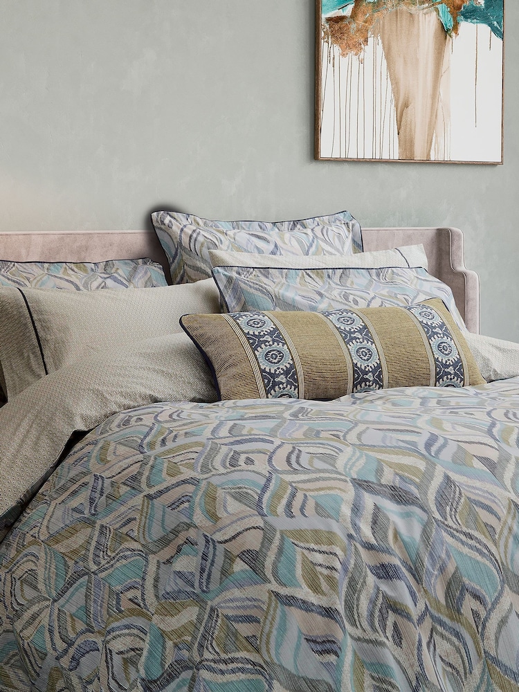 Bedeck of Belfast Rayanne Cushion - صورة 1 من 4