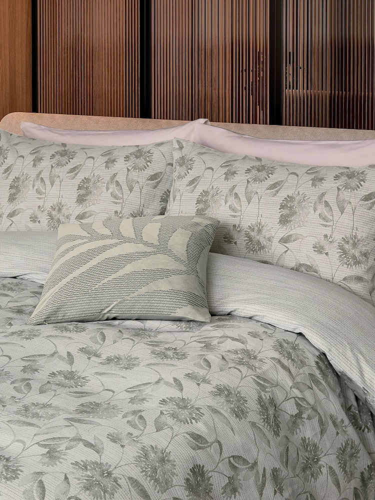 Nalu Nicole Scherzinger Kohala Kalea 100% Cotton Duvet Cover and Pillowcase Set - Image 2 of 4