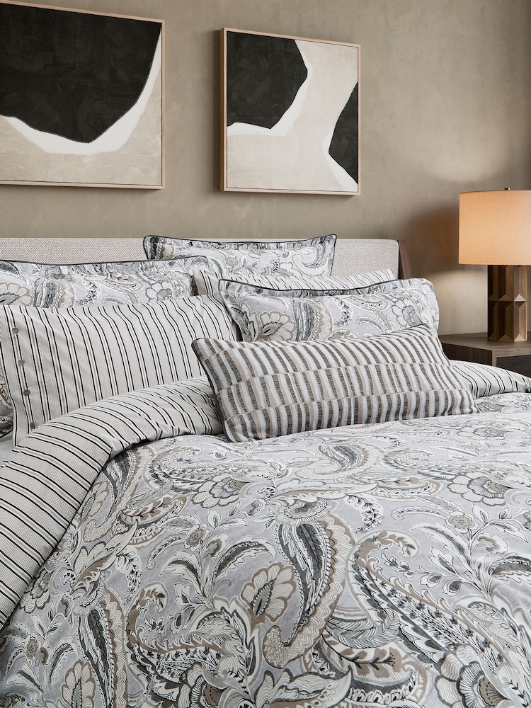 Bedeck of Belfast Kotana Sq Pillowcase Pair - Image 2 of 4