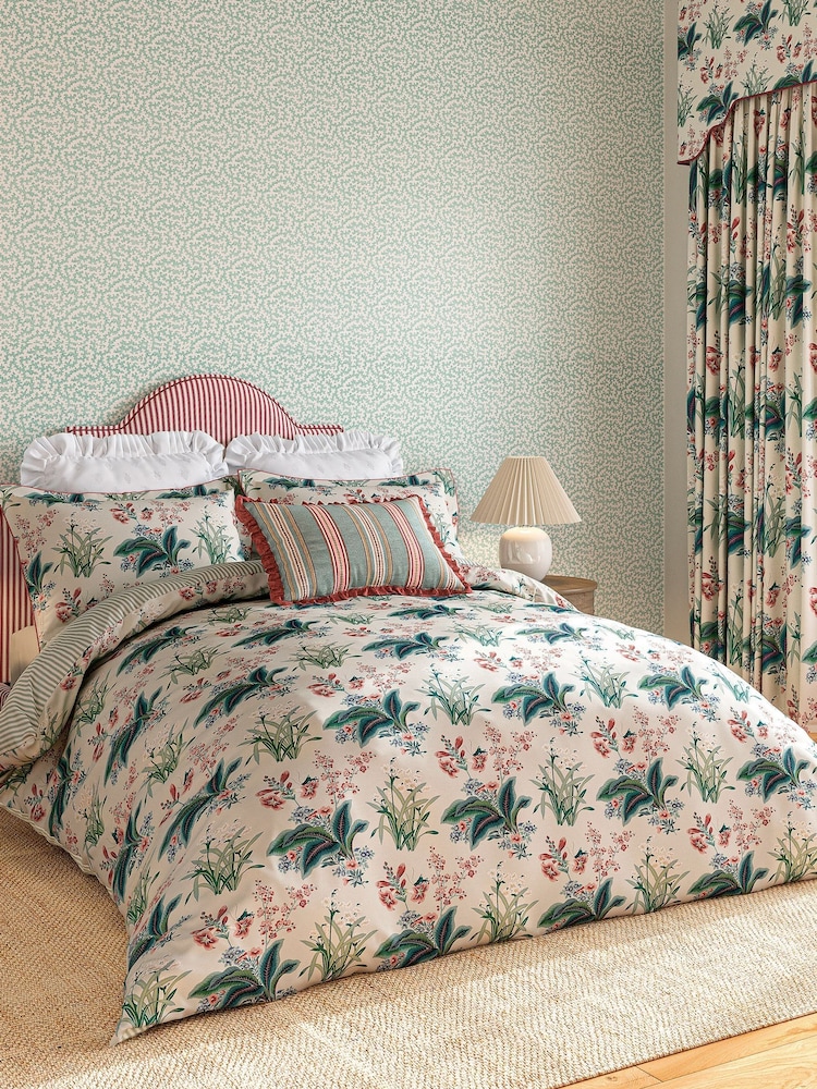 Sanderson White Pinery Embroidered Square Pillowcase Pair - Image 4 of 4