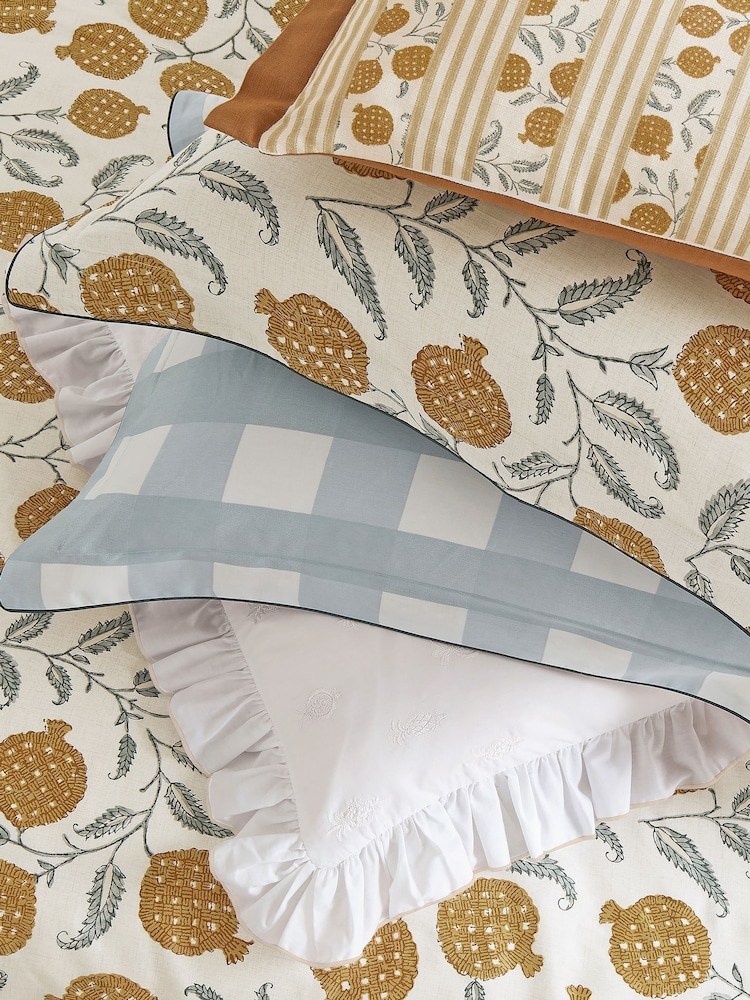 Sanderson Woad Anaar Duvet Cover and Pillowcase Set - Image 4 of 4