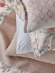 Bedeck of Belfast Marielle 100% Cotton Duvet Cover and Pillowcase Set - صورة 4 من 4
